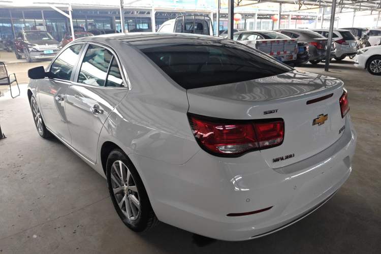 Used Chevrolet Malibu 2018 530T Automatic Luxury Edition Rear Left 45 Deg