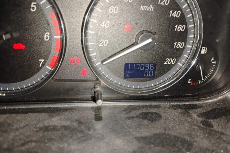 Used BAIC Weiwang M20 2013 1.5L Prestige Version BJ415B Odometer Close Up
