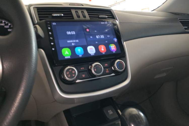 Used Nissan Tiida 2016 1.6L Manual Joyride Edition