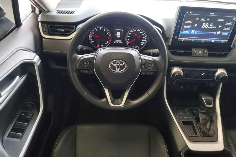 Used Toyota Wildlander 2022 2.0L CVT Two-Wheel Drive Luxury PLUS Edition