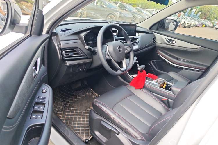 Used CHANGAN CS75 2022 Blue Whale Edition 1.5T DCT Luxury Model Driver Seat