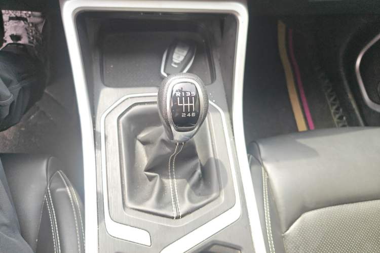 Used Geely Auto Vision X6 2020 1.4T Manual Luxury Model
