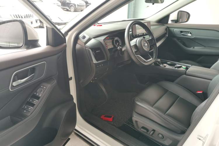 Used Nissan X-Trail 2021 VC-Turbo 300 CVT 2WD Luxury Edition
