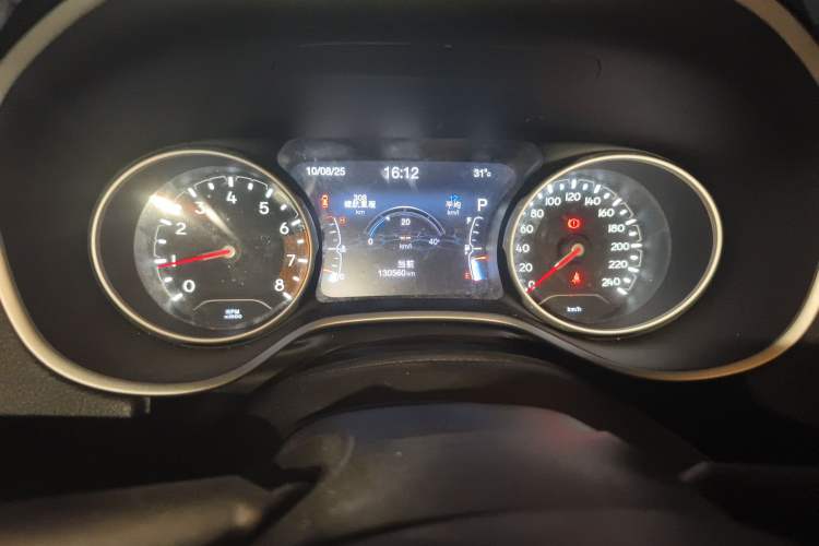 Used Jeep Compass 2017 200T Automatic Family Edition Odometer Close Up