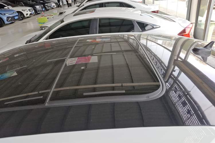 Used Volkswagen Sagitar 2021 280TSI DSG 30th Anniversary Edition Roof