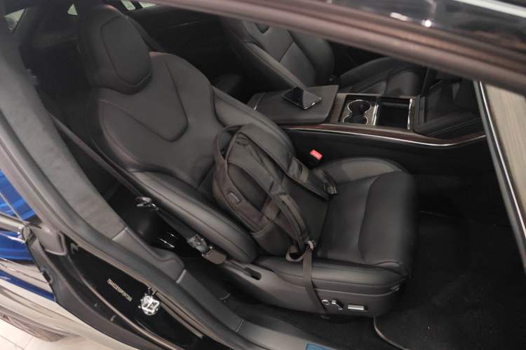 Used Tesla Model X 2023 Dual-Motor All-Wheel-Drive Version