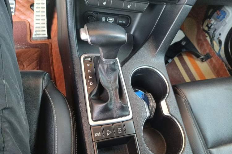 Used Kia KX5 2016 1.6T Automatic Two-Wheel Drive DLX