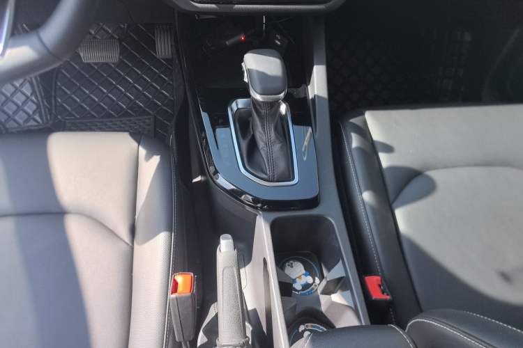 Used Ford Escort 2021 1.5L Automatic Diamond Edition Gear Lever