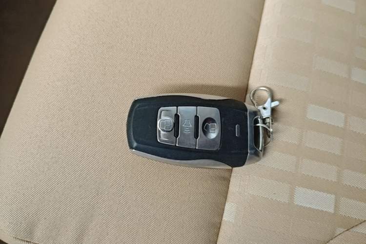 Used Haval H2 2014 1.5T Manual Two-Wheel Drive Urban Edition
