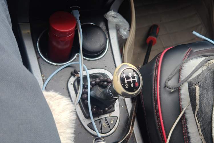 Used Haima Qishi 2013 2.0L Manual Classic Trim