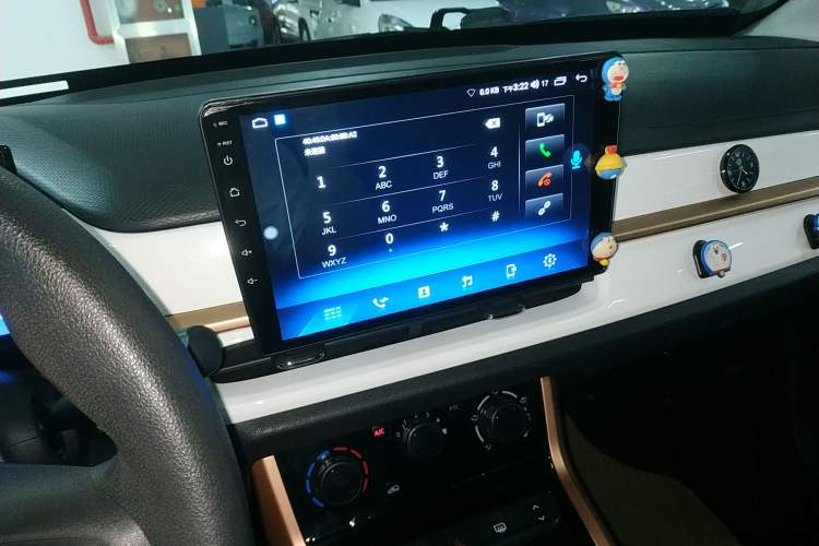 Used Dongfeng NAMMI BOX 2022 Revised Light Wind Edition 201 km Standard Version