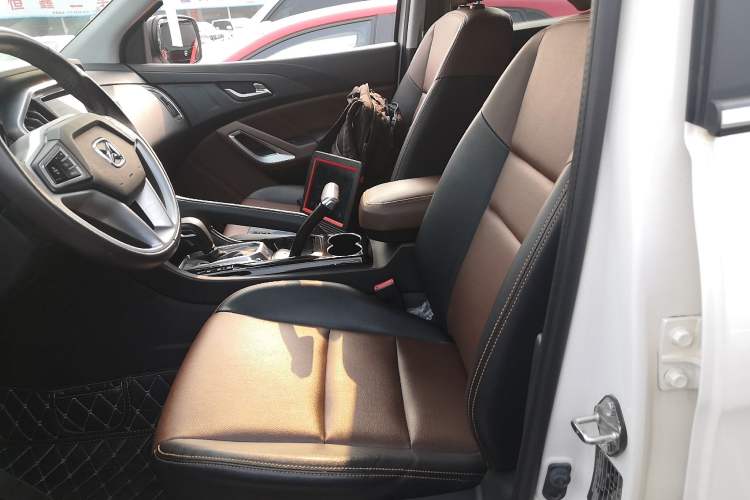 Used JMC Yusheng S350 2016 2.0T Automatic All-Wheel Drive Gasoline Ultra-Luxury 5-Seater