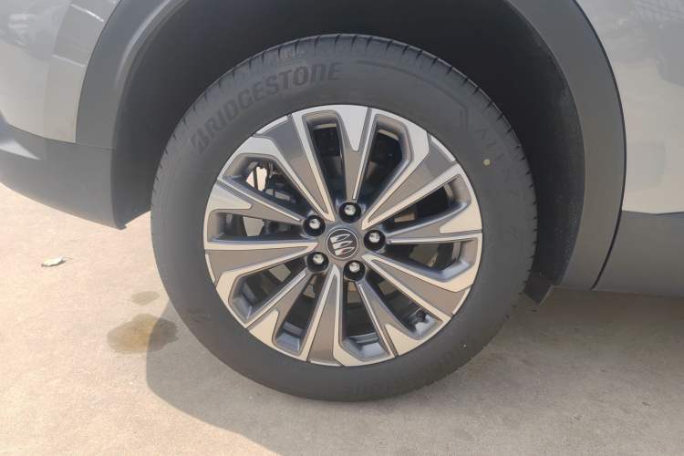 Used Buick Envision 2025 25T Entry-Grade Platinum Edition
