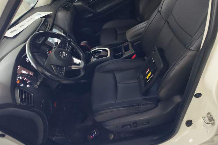 Used Nissan X-Trail 2019 2.0L CVT Smart Connect Comfort Edition 2WD Left Front Seat