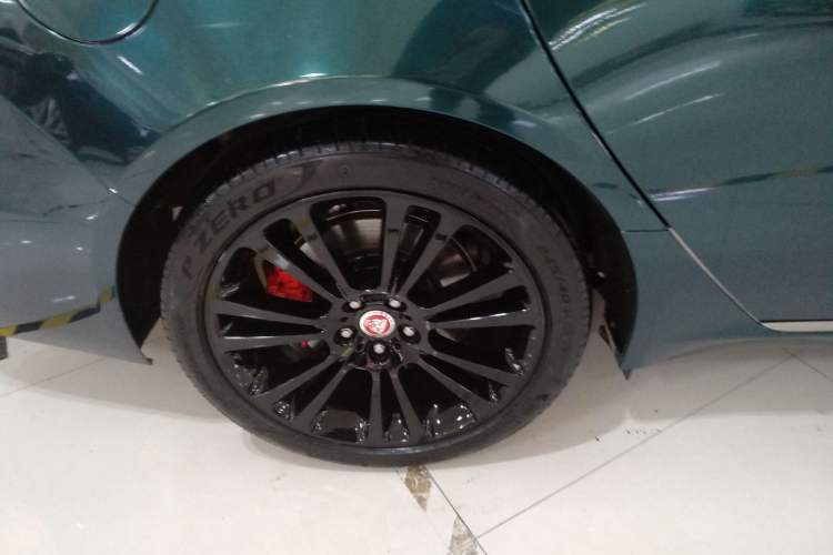 Used Jaguar XFL 2024 2.0T P250 Two-Wheel Drive Prestige Luxury Edition