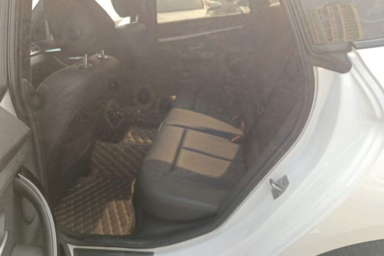 Used BMW 3 Series GT 2020 320i M Sport Package Interior 4