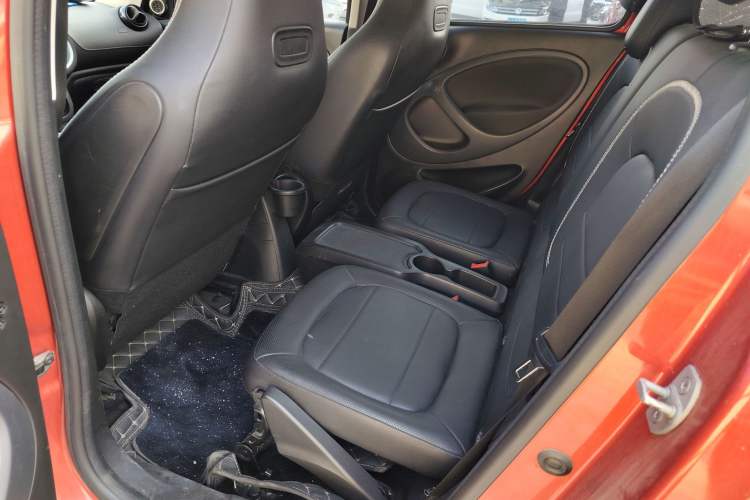 Used Brabus smart forfour 2017 BRABUS Xclusive
