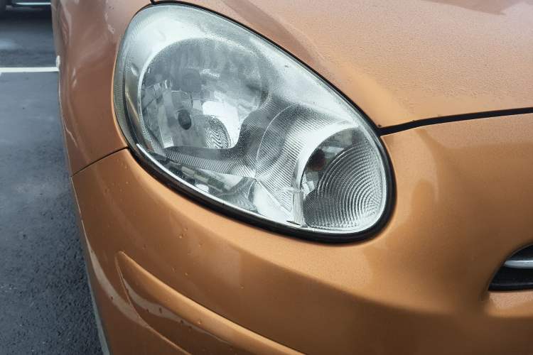 Used Nissan March 2010 1.5L Automatic Easy-Drive Version Right Front Headlight