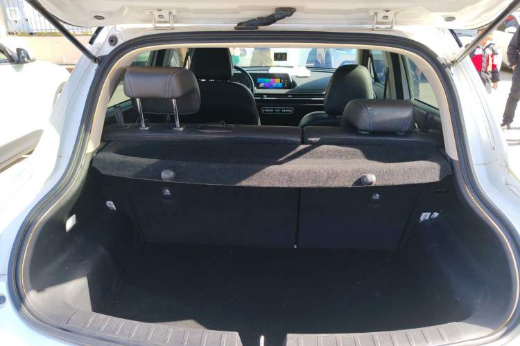 Used ORA Good Cat 2021 400km Standard Range Venus Edition Lithium Iron Phosphate
