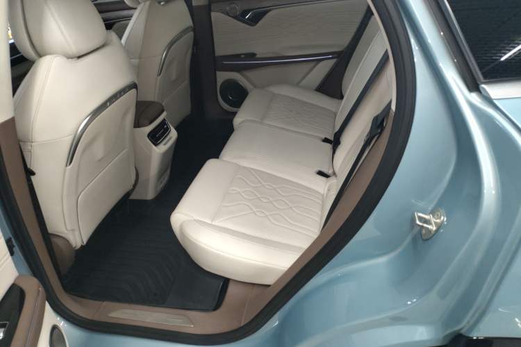 Used VOYAH FREE 2021 Four-Wheel Drive Extended-Range First Edition Commemorative Edition Exclusive Luxury Package
