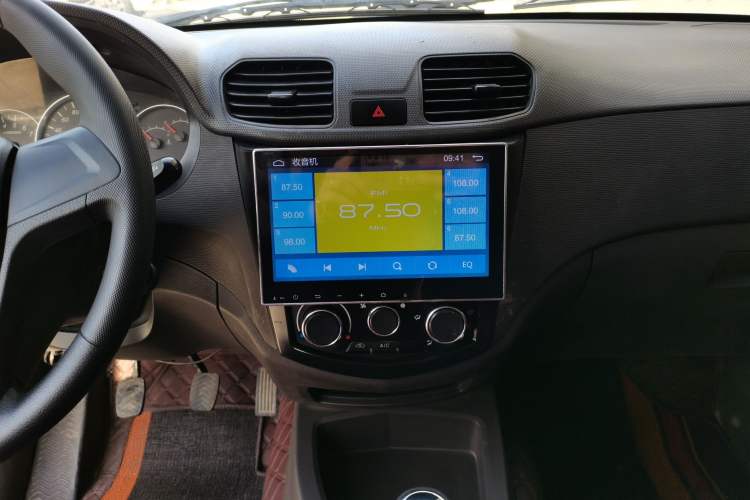 Used Wuling Hongguang 2014 1.5L S Standard Version
