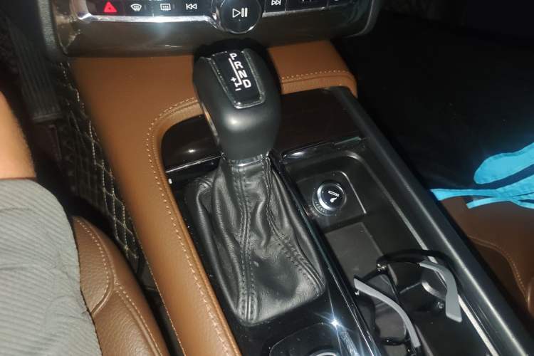 Used Volvo XC90 2018 T5 Zhiyi Edition 7-Seater
