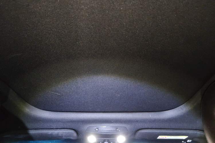 Used Lincoln MKX 2017 2.0T Two-Wheel Drive Deluxe Edition
