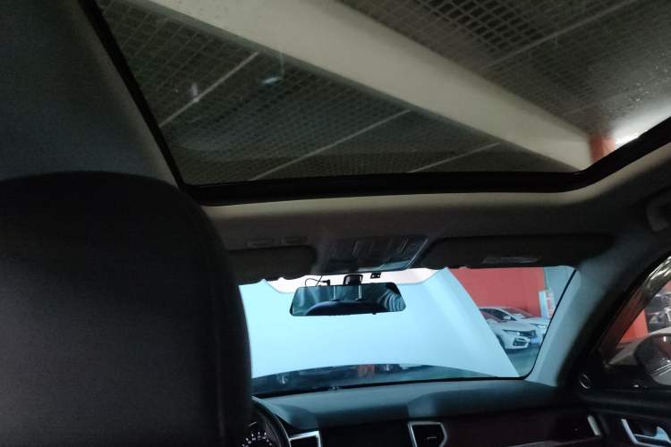 Used Haval H6 Coupe 2021 Smart Connect Edition 1.5T Automatic Two-Wheel Drive Luxury Smart Connect Version Headliner