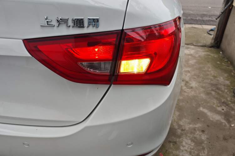 Used Buick GT 2016 15N Automatic Elite Edition Right Rear Taillight