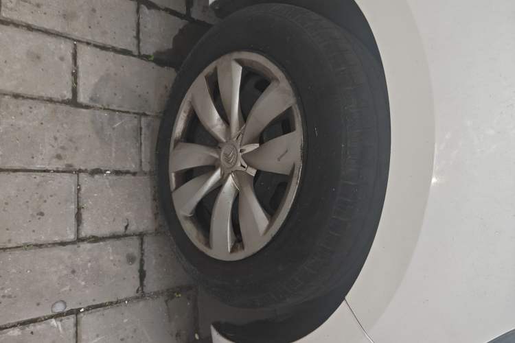 Used Citroen Elysee 2014 1.6L Manual Fashion Model CNG