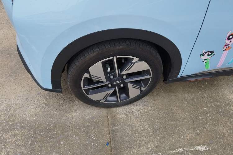 Used Chery New Energy Boundless Pro 2022 301km LingShou Edition NMC Lithium-ion
