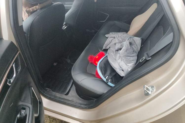 Used Geely Auto Emgrand GL 2021 UP 1.4T CVT Leading Edition
