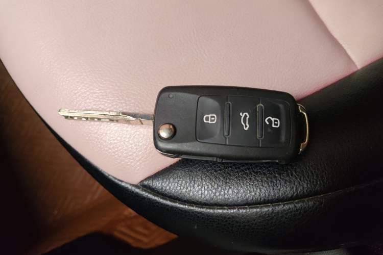 Used Skoda Fabia 2017 1.4L Automatic Car Enjoy Edition