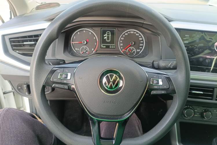 Used Volkswagen Polo 2021 Plus 1.5L Automatic Panoramic Enjoyment Edition Steering Wheel