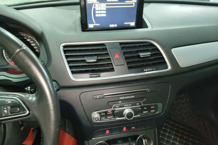 Used Audi Q3 2016 35 TFSI Fashion Model