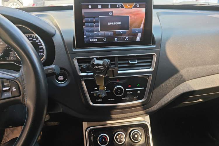 Used Bestune X40 2019 1.6L Automatic Luxury Edition China VI