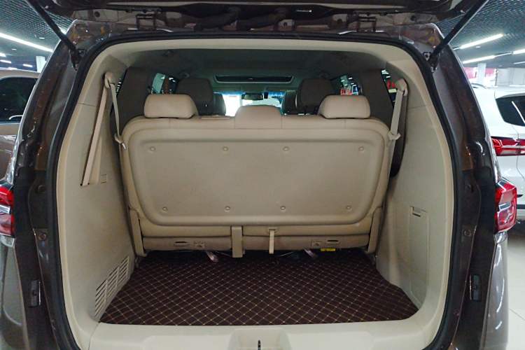 Used Buick GL8 2023 Land Executive Class 652T Luxury Model