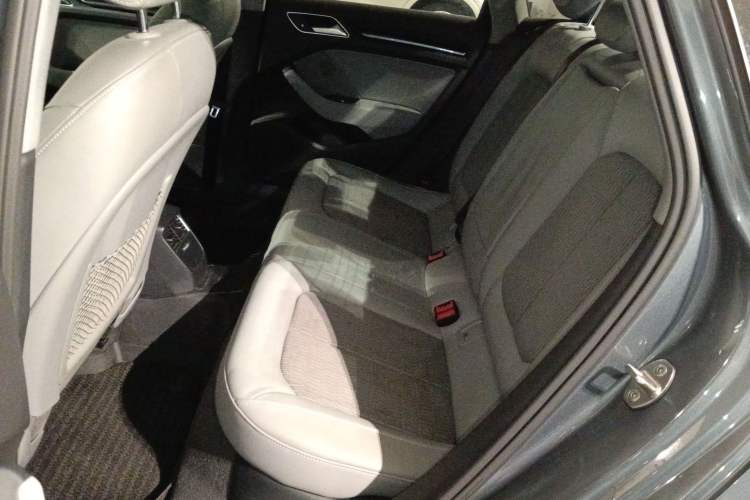Used Audi A3 2020 Limousine 35 TFSI Fashion Edition China VI Emission Standard Left Rear Seat