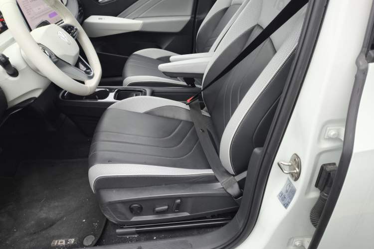 Used Volkswagen ID.3 2025 Smart Edition Ultra-Intelligent Oxygen Version
