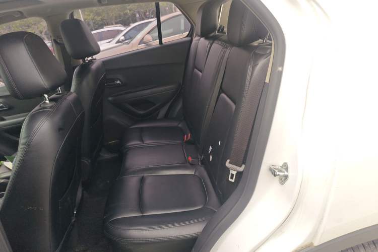 Used Chevrolet Trax 2016 1.4T Automatic Two-Wheel Drive Comfort Version with Sunroof