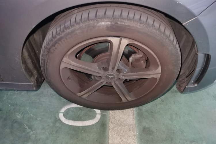 Used Mercedes-Benz A-Class 2022 Revised Version A 200 L Sport Sedan Fashionable Style