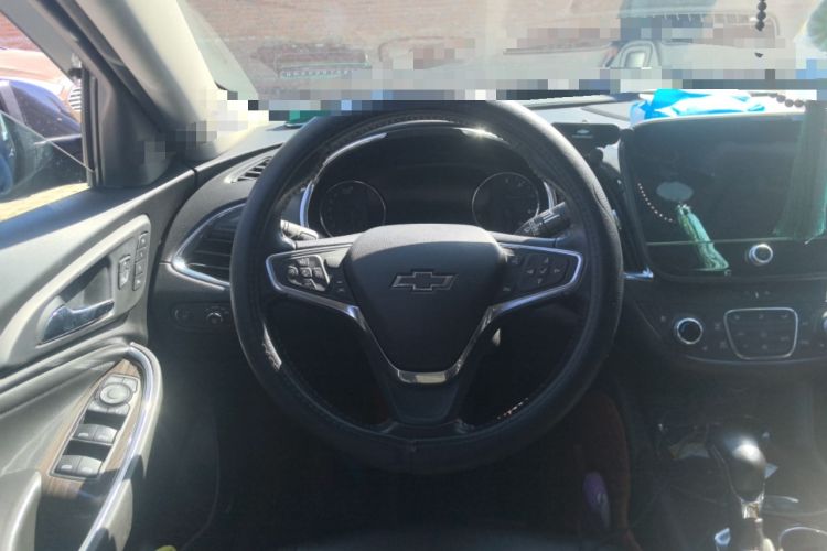 Used Chevrolet Malibu XL 2022 Redline 550T Automatic Smart Edition Steering Wheel