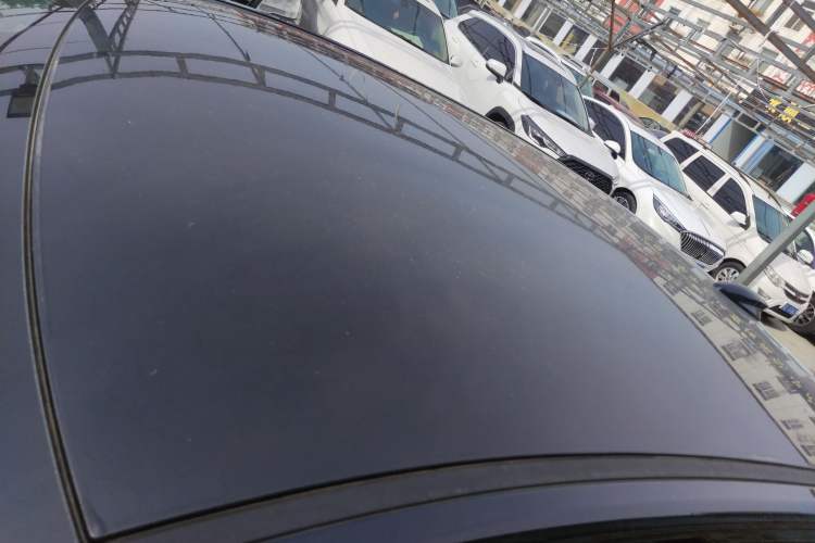 Used Hongqi E-QM5 2022 431 km Charge & Enjoy Edition
