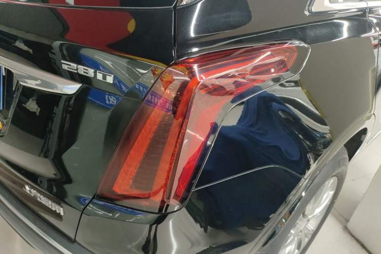 Used Cadillac XT5 2021 2.0T Two-Wheel Drive Luxury Version
