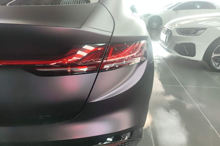 Used MG 7 2025 2.0T 405 AT Luxury Edition