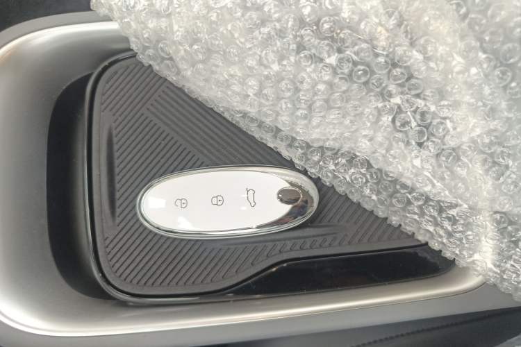 Used Dongfeng NAMMI 01 2024 New Edition 330 Plus Smart+
