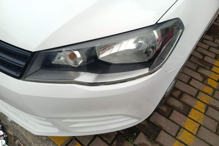 Used Volkswagen Jetta 2015 Value Edition 1.6L Automatic Fashion Version
