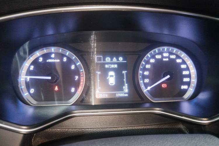 Used CHANGAN OSHAN X7 2020 1.5T Manual Luxury Version