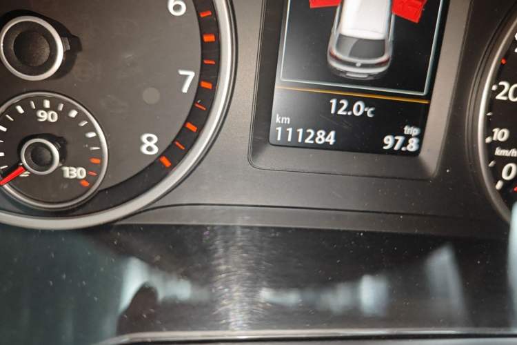 Used Volkswagen Tiguan 2015 2.0 TSI Automatic All-Wheel Drive Luxury Edition
