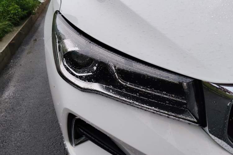 Used Geely Auto Emgrand 2022 4th Generation 1.5L CVT Flagship Model
